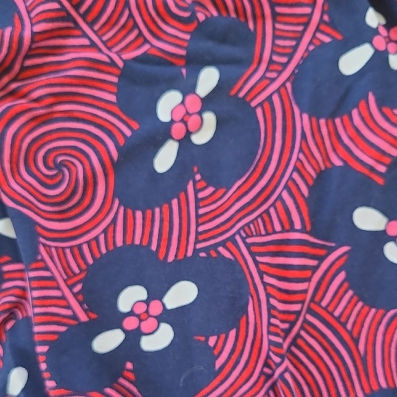 Boden Pink, Red, & Navy Groovy Floral Knit Wrap Top - Size 6 - Picture 3 of 6